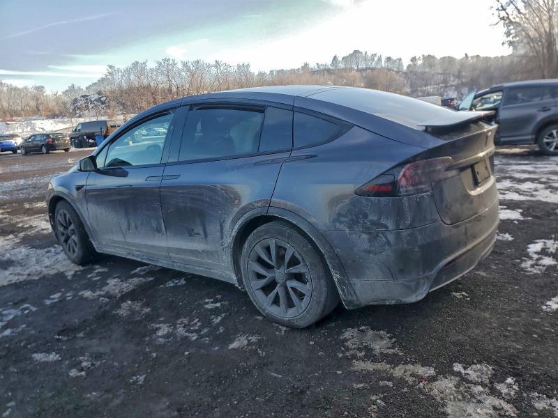 2022 Tesla Model x