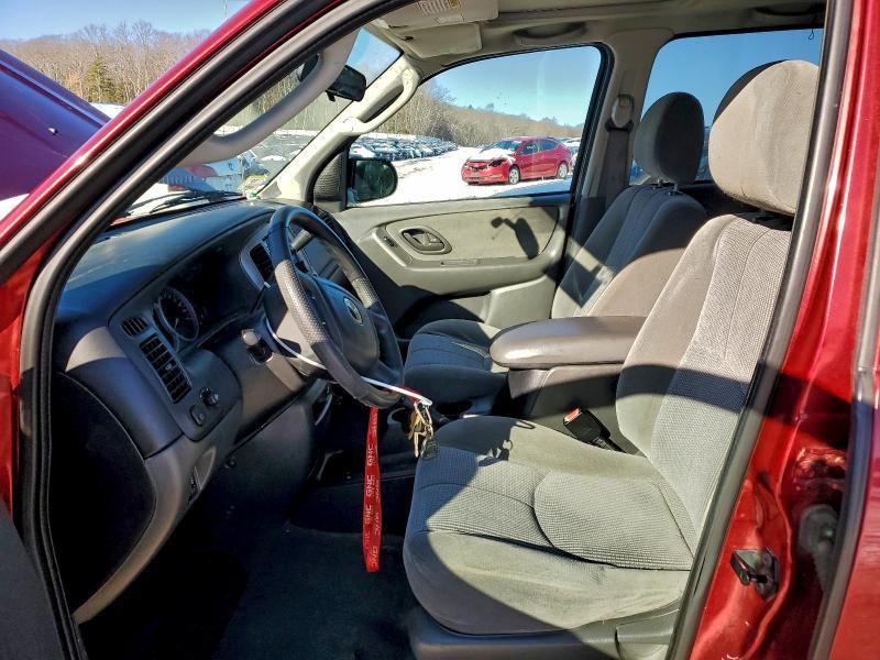 2004 Mazda Tribute lx