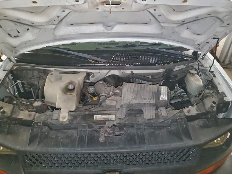 2005 Chevrolet Express G2500 Delivery van