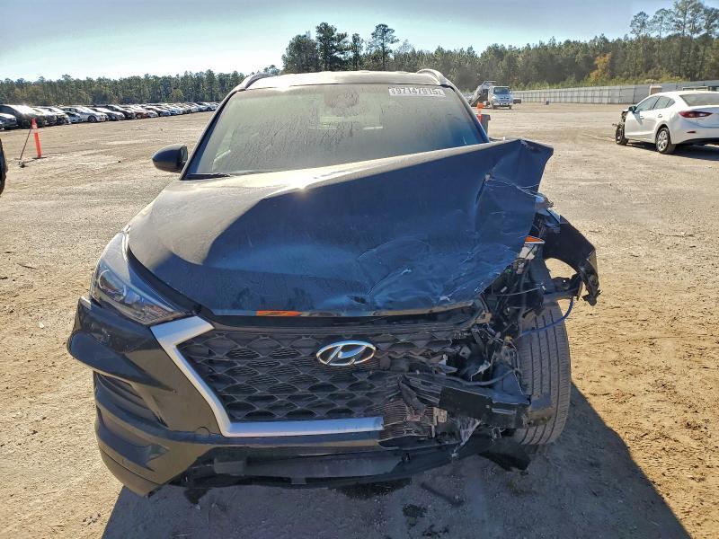 2021 Hyundai Tucson sel