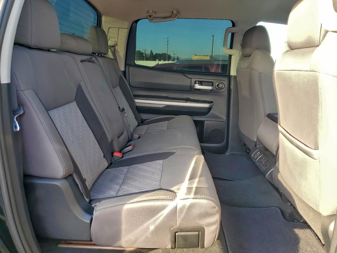 2014 Toyota Tundra Crewmax SR5