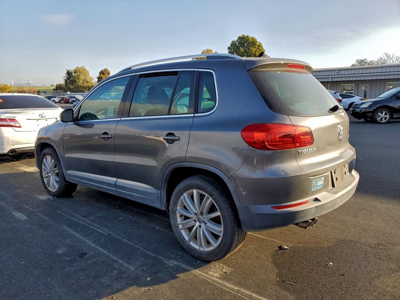 2012 Volkswagen Tiguan s