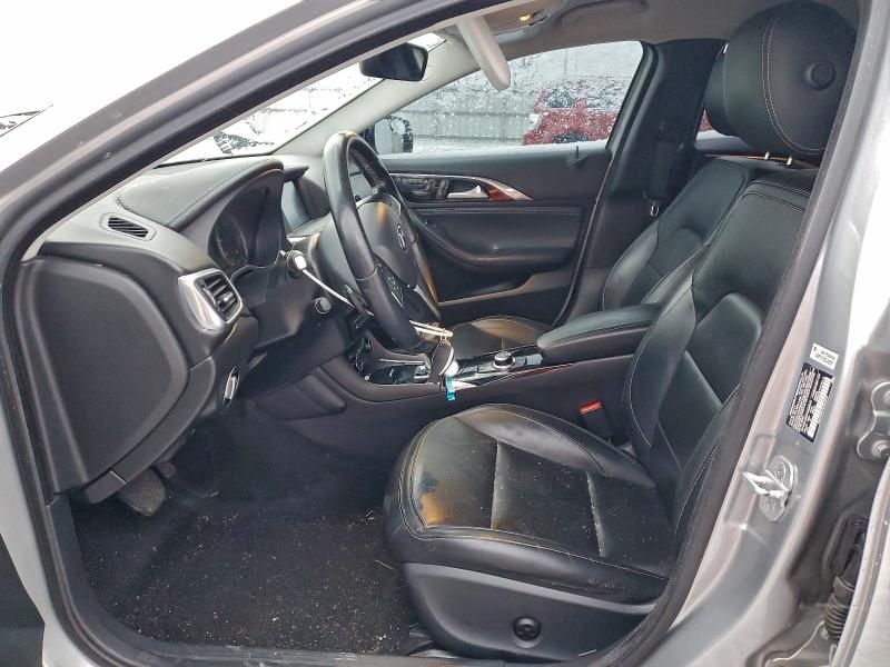 2018 Infiniti Qx30 Base