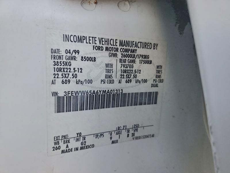 2000 Ford F650 Super Duty