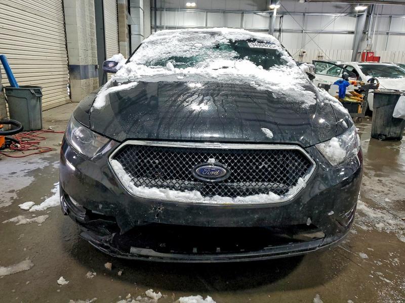 2015 Ford Taurus sho