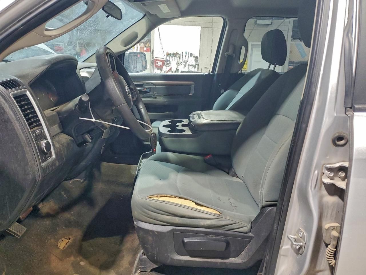 2017 Dodge Ram 1500 slt