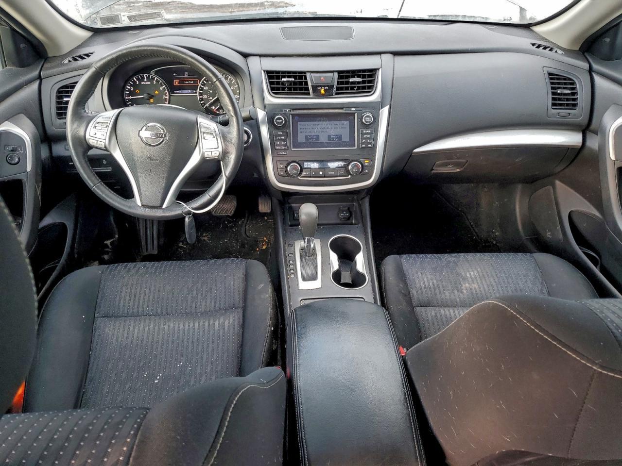 2016 Niss Altima