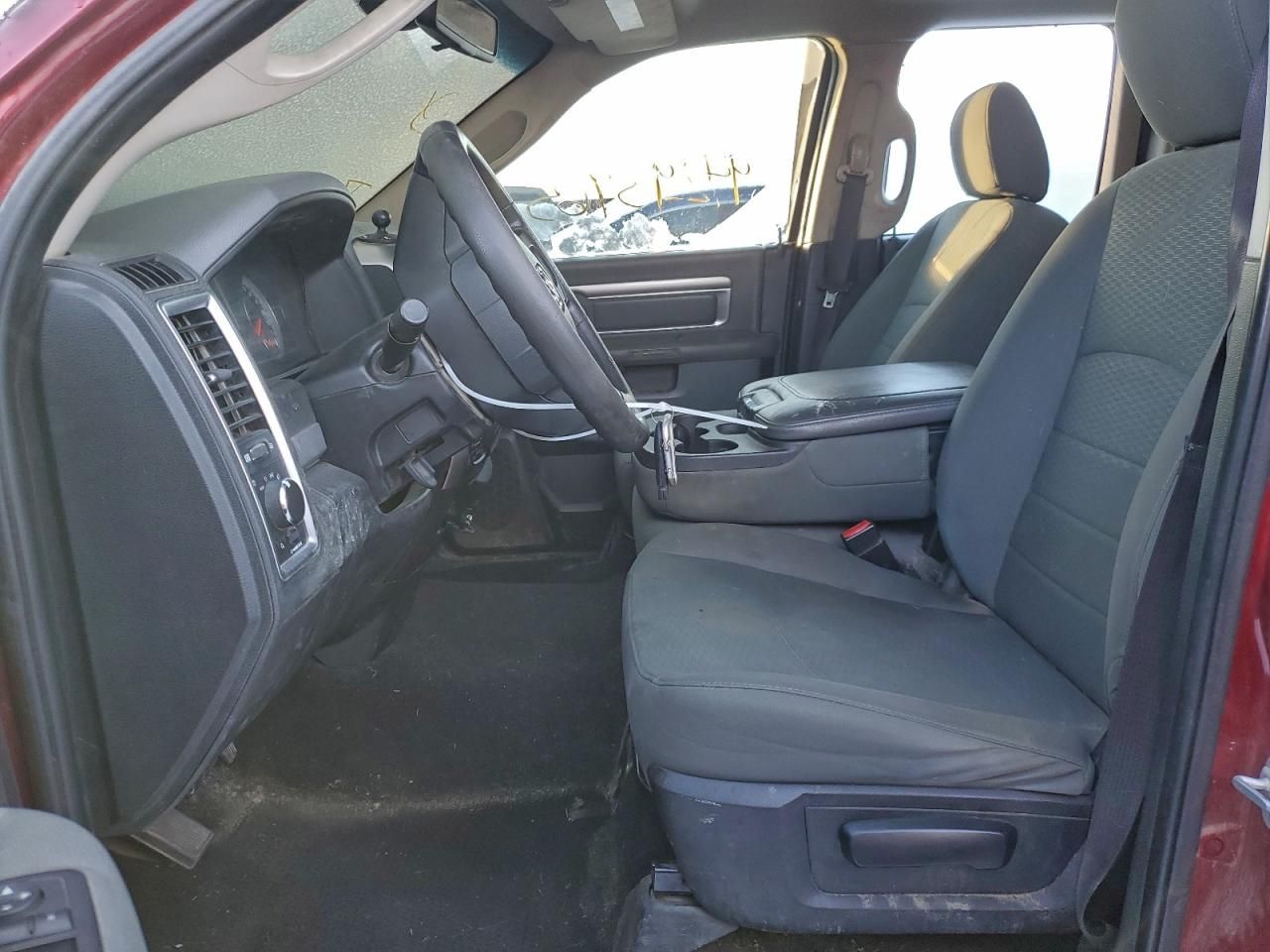 2015 Dodge Ram 1500 slt