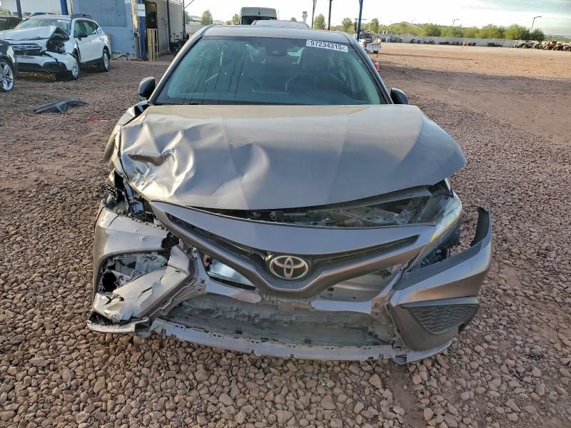 2021 Toyota Camry se