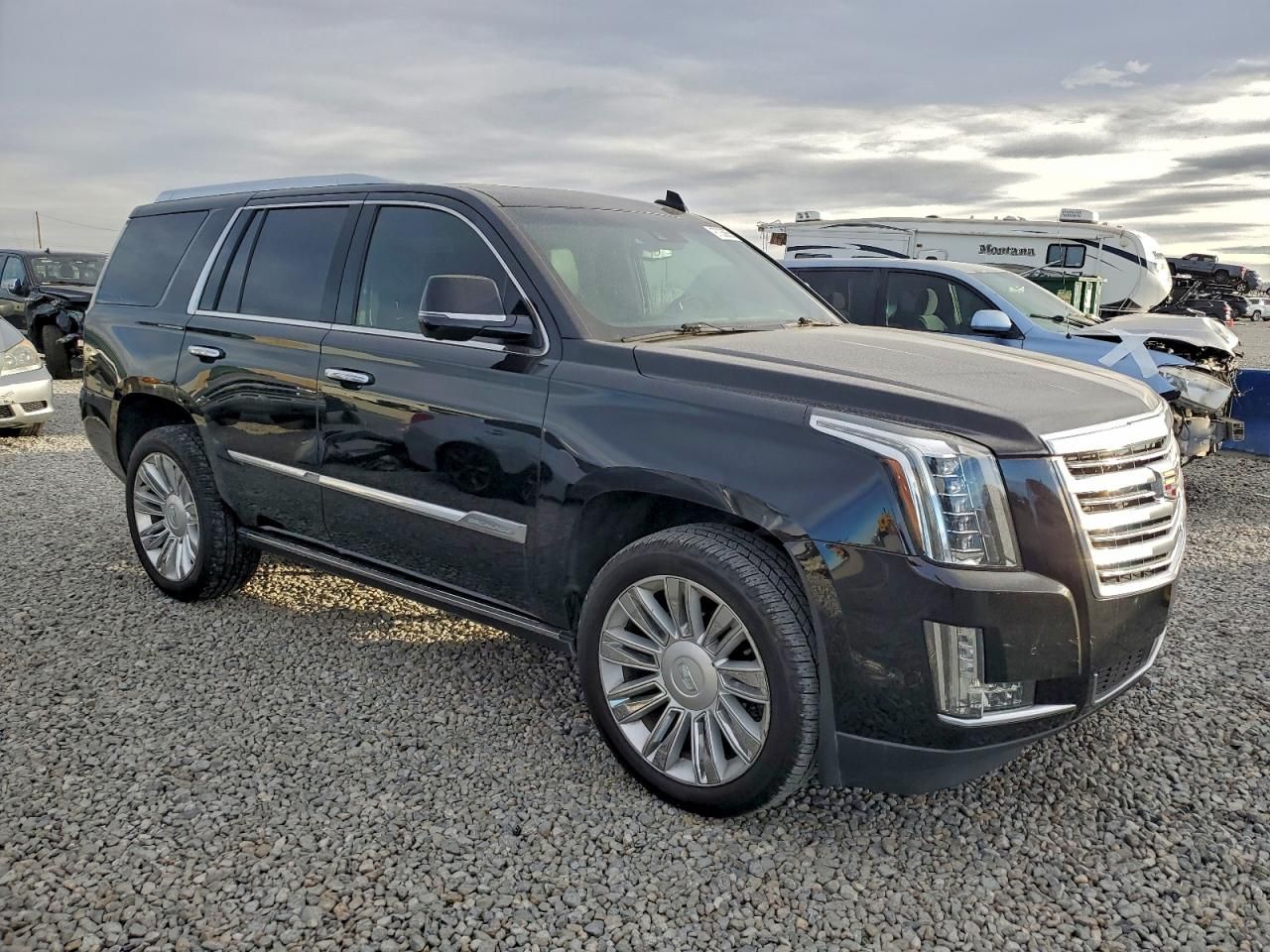 2017 Cadillac Escalade Platinum