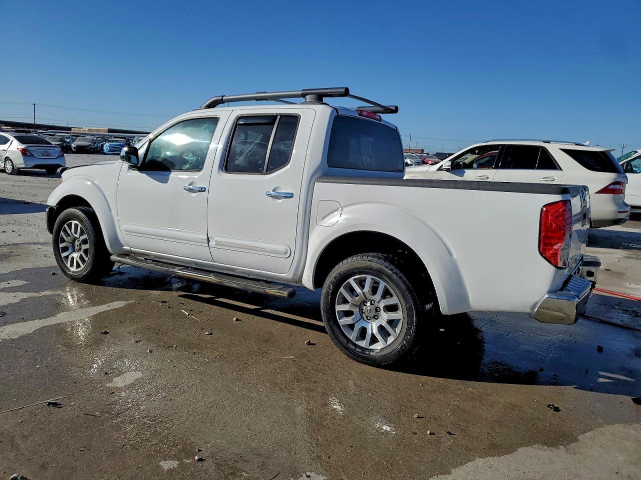 2012 Nissan Frontier s