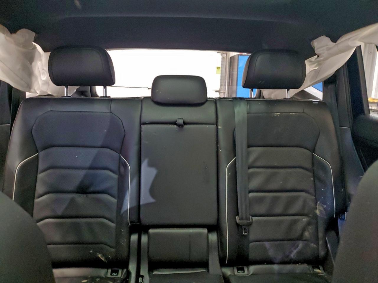 2022 Volkswagen Tiguan sel R-line