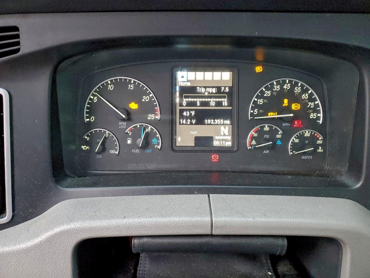 2024 Freightliner Cascadia 126 Semi Truck