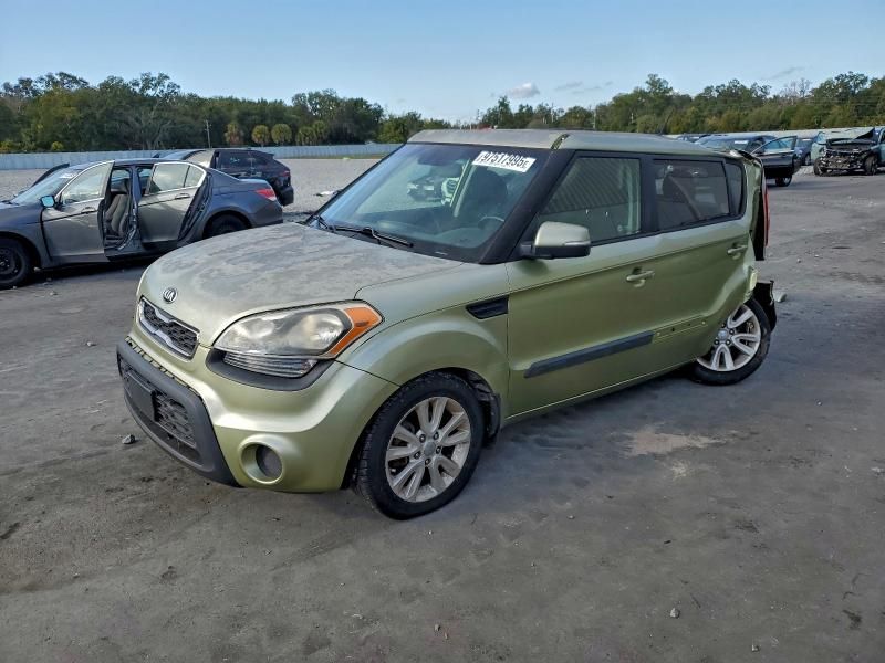 2013 KIA Soul +