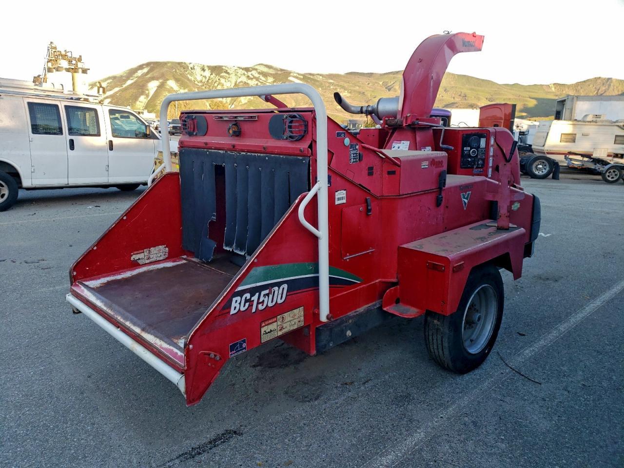 2015 Vermeer BC1500 Wood Chipper