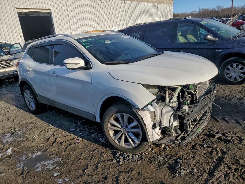 2017 Nissan Rogue Sport sv
