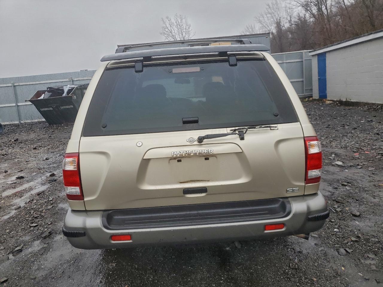 2000 Niss Pathfinder