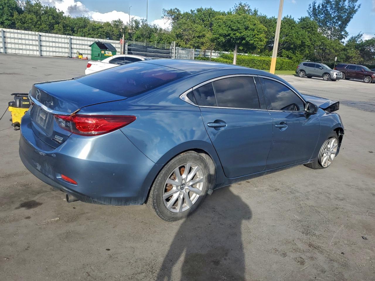 2017 Mazda 6 Sport