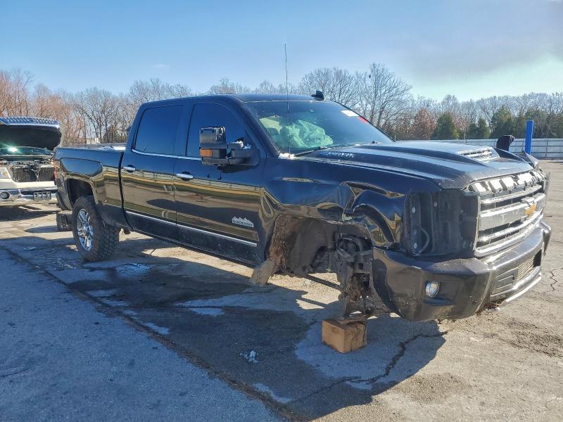 2019 Chevrolet Silverado K2500 High Country