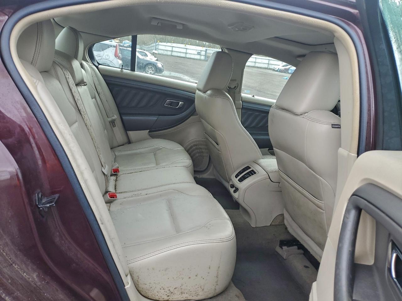 2011 Ford Taurus sel