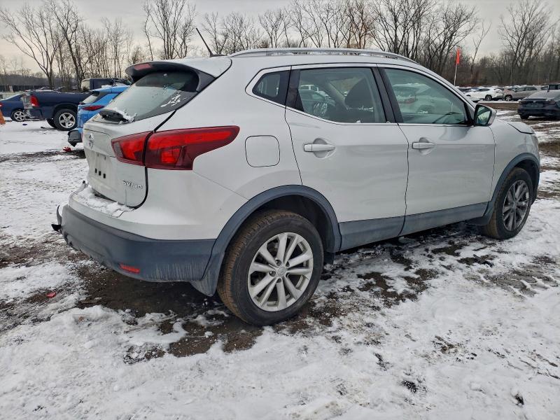 2017 Nissan Rogue Sport s