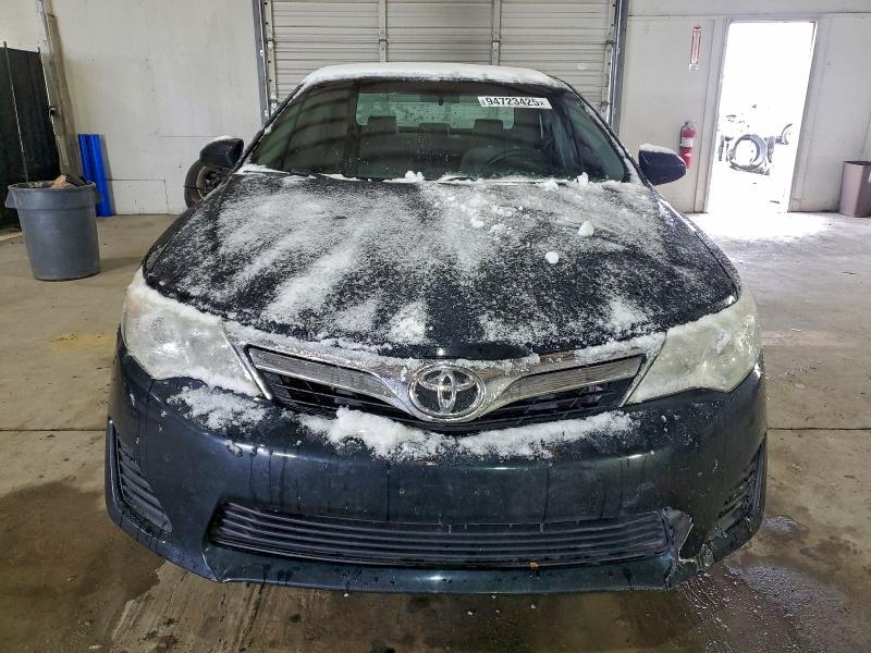 2014 Toyota Camry le