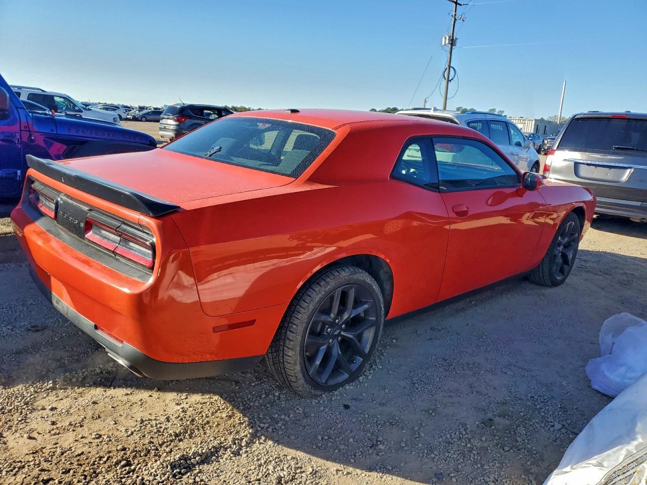 2021 Dodge Challenger sxt