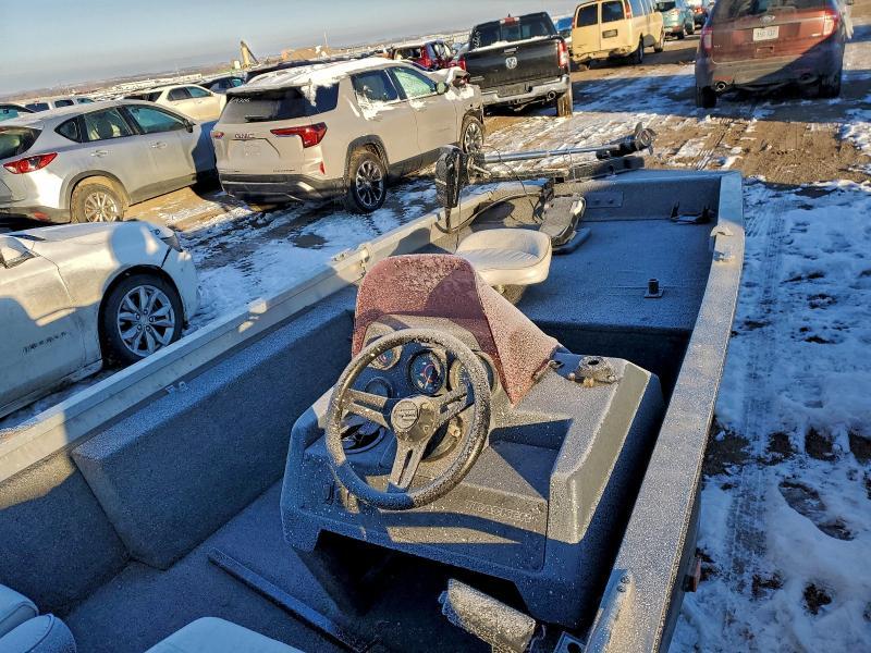 1991 Basstracker Tracker