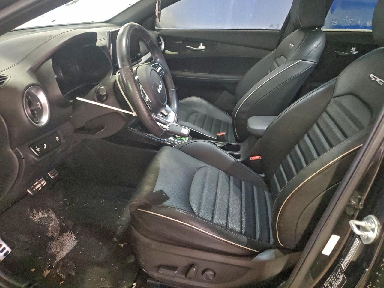 2023 KIA Forte gt Line