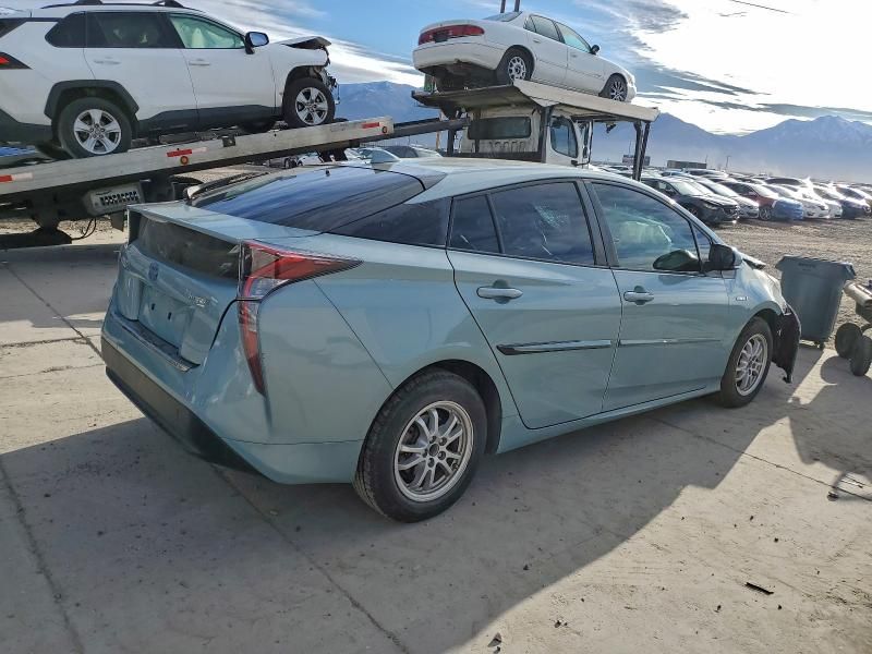 2016 Toyota Prius