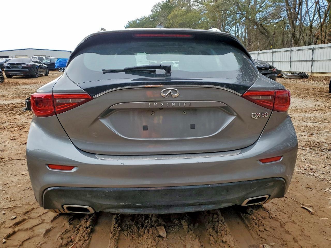 2018 Infiniti Qx30 Base