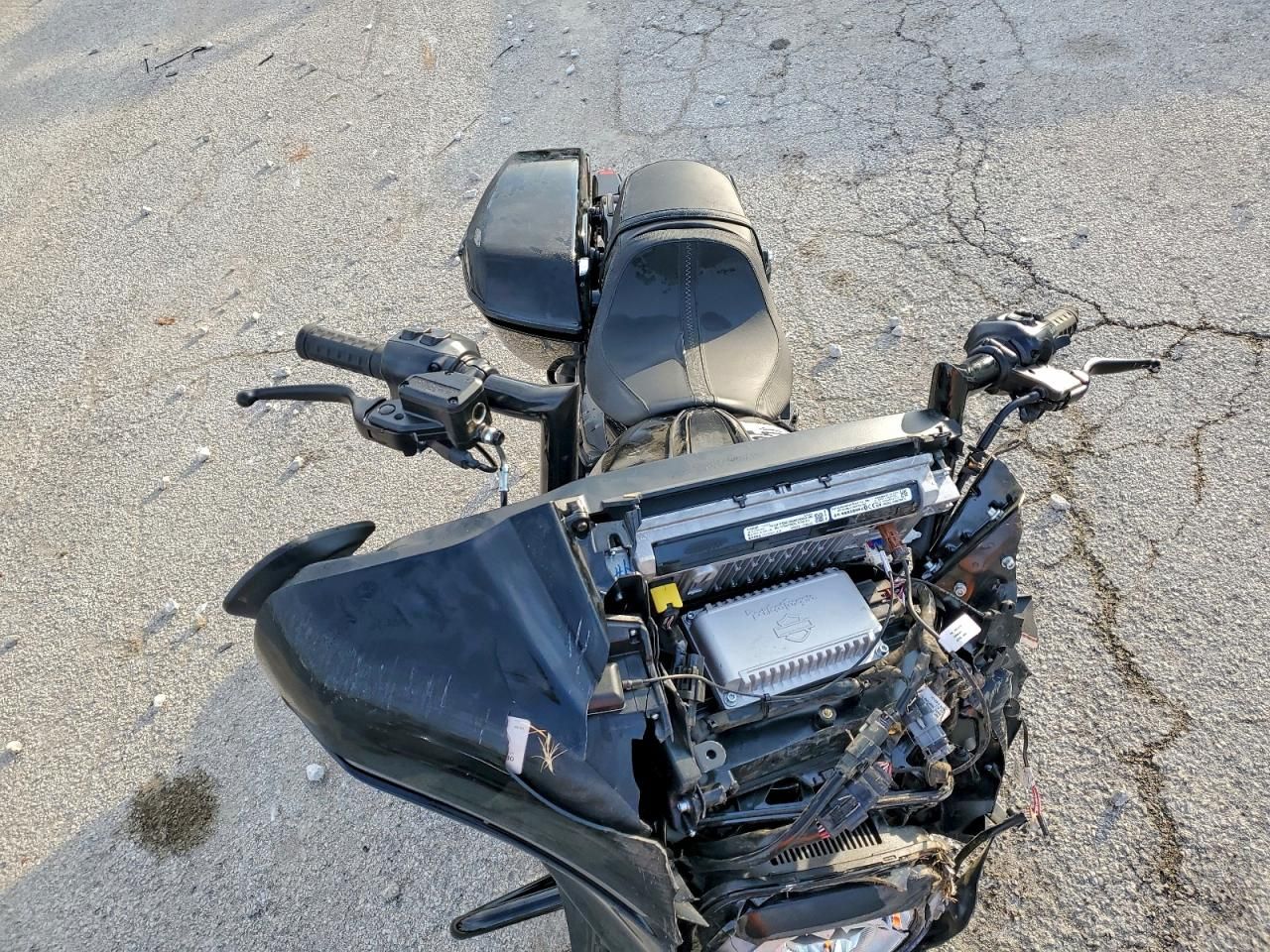 2025 Harley-Davidson Flhx