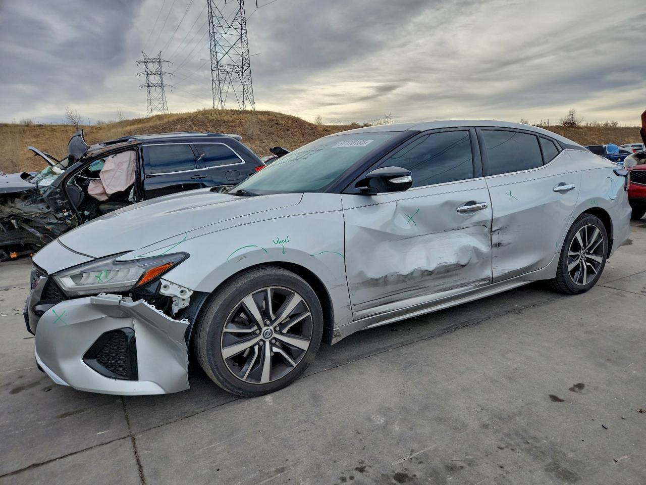 2019 Nissan Maxima s