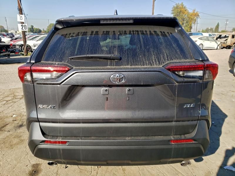 2025 Toyota Rav4 xle