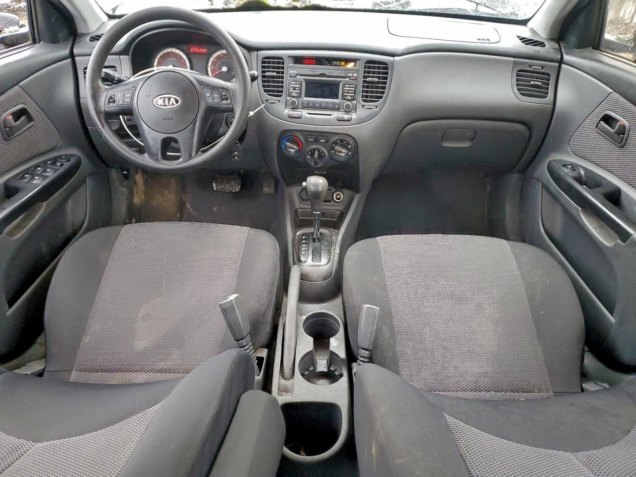 2010 KIA Rio lx