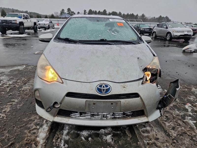 2013 Toyota Prius c