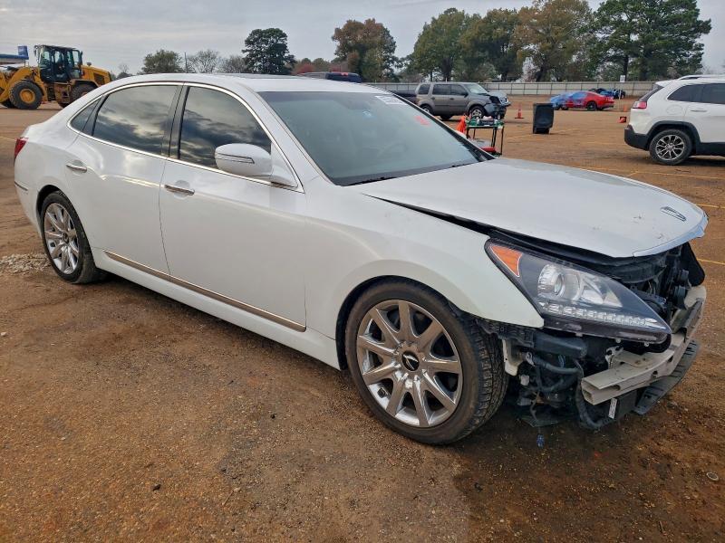 2013 Hyundai Equus Signature