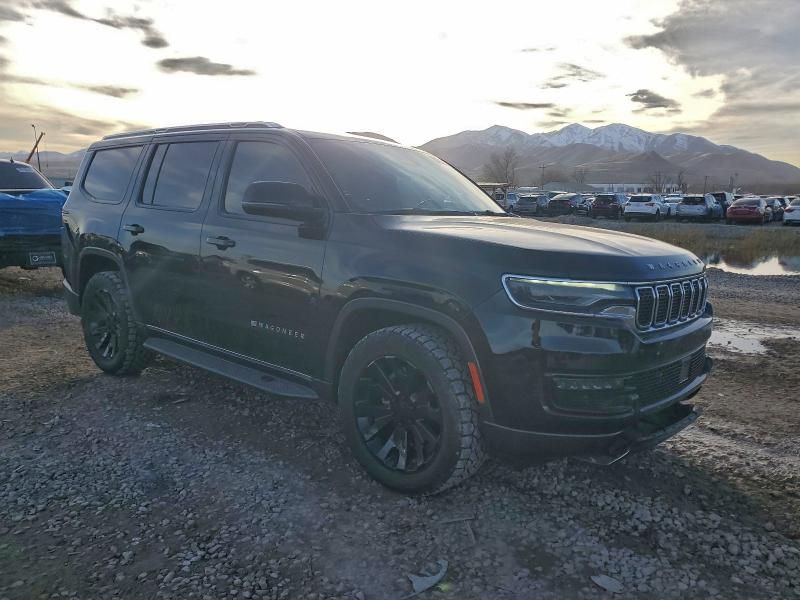 2022 Jeep Wagoneer Series iii