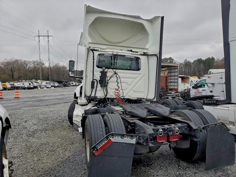 2020 International Lt625 Semi Truck