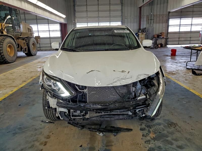 2018 Nissan Rogue Sport s