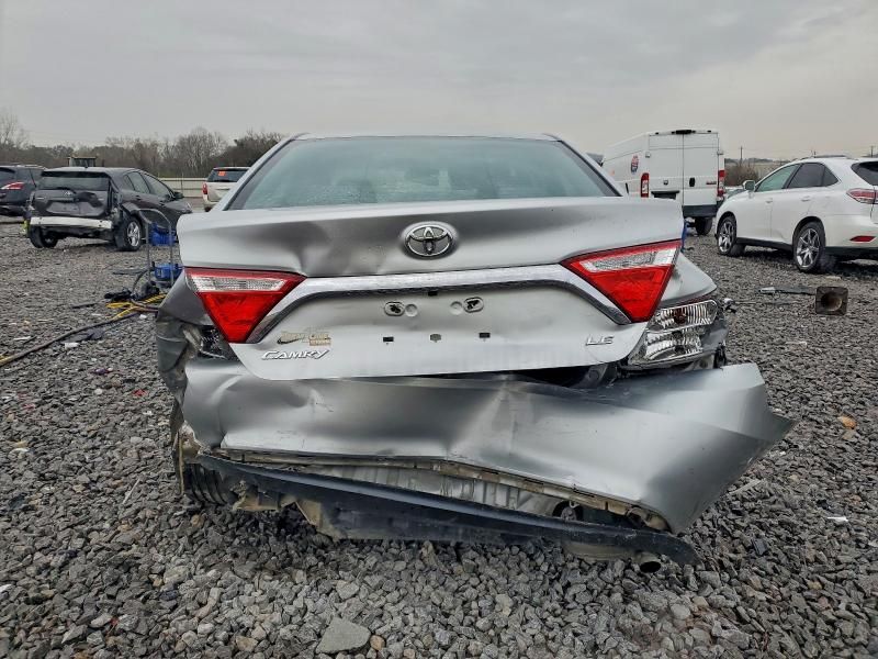 2015 Toyota Camry le