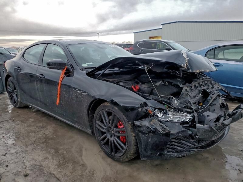 2017 Maserati Ghibli s