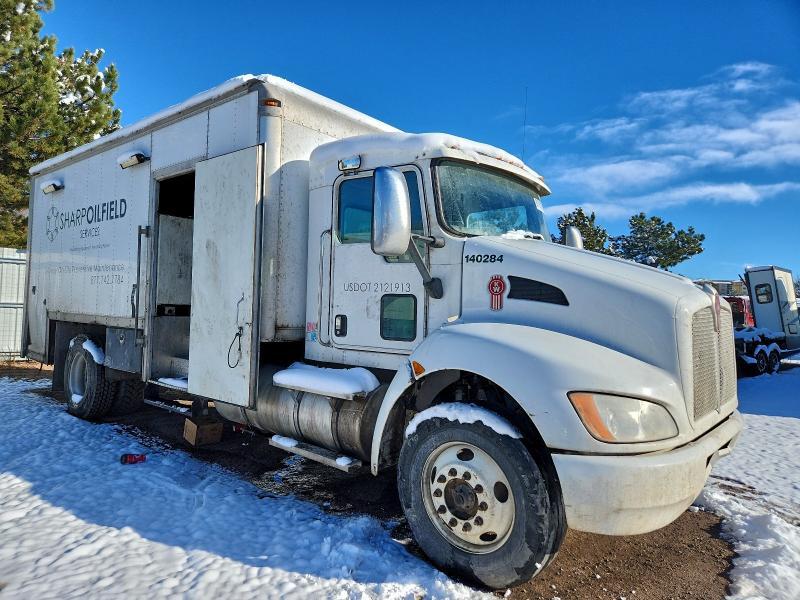 2018 Kenworth T370 BOX Truck