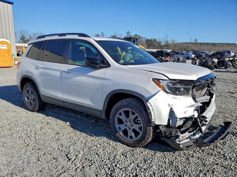 2025 Honda Passport Trail Sport