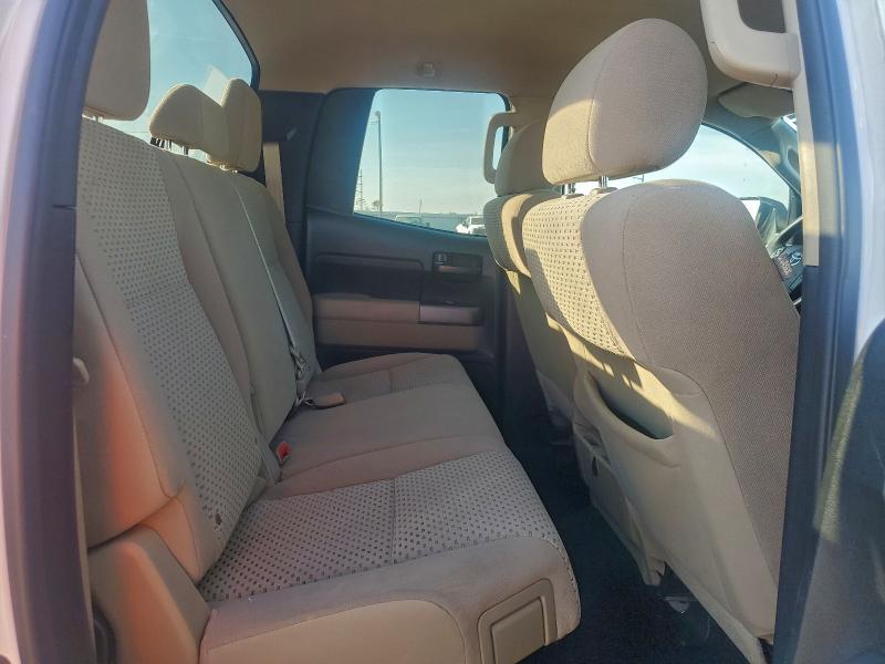 2012 Toyota Tundra Double cab SR5