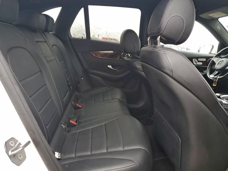 2017 Mercedes-Benz Glc 300