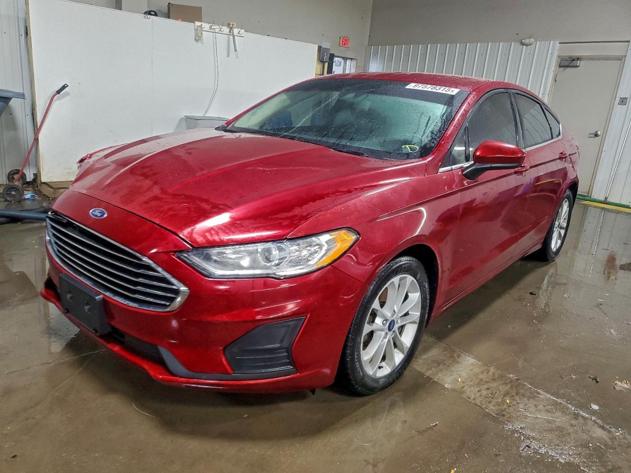 2019 Ford Fusion se