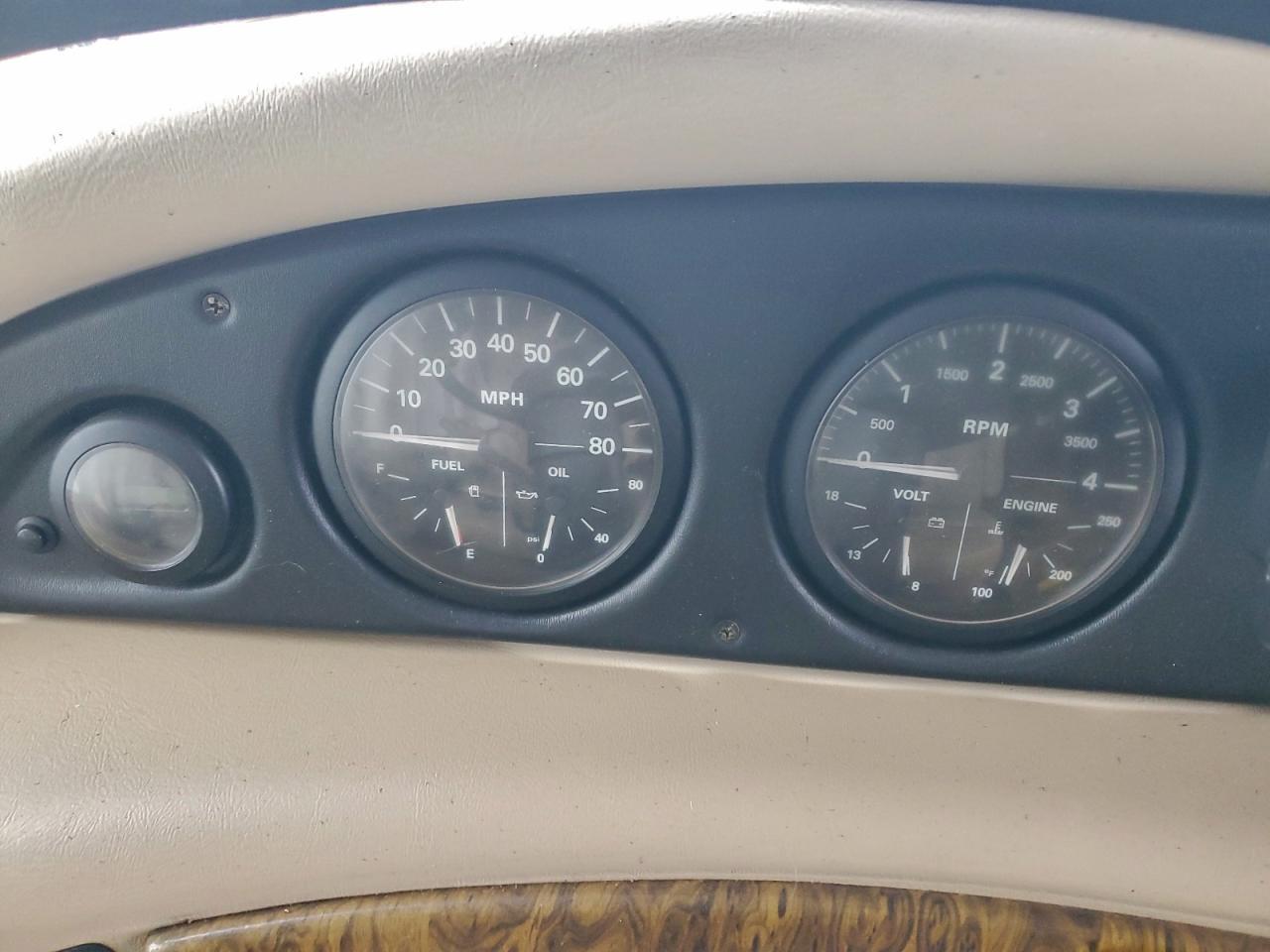 2002 Alpine 2002 Western Alpine Coach Recreational Vehicle