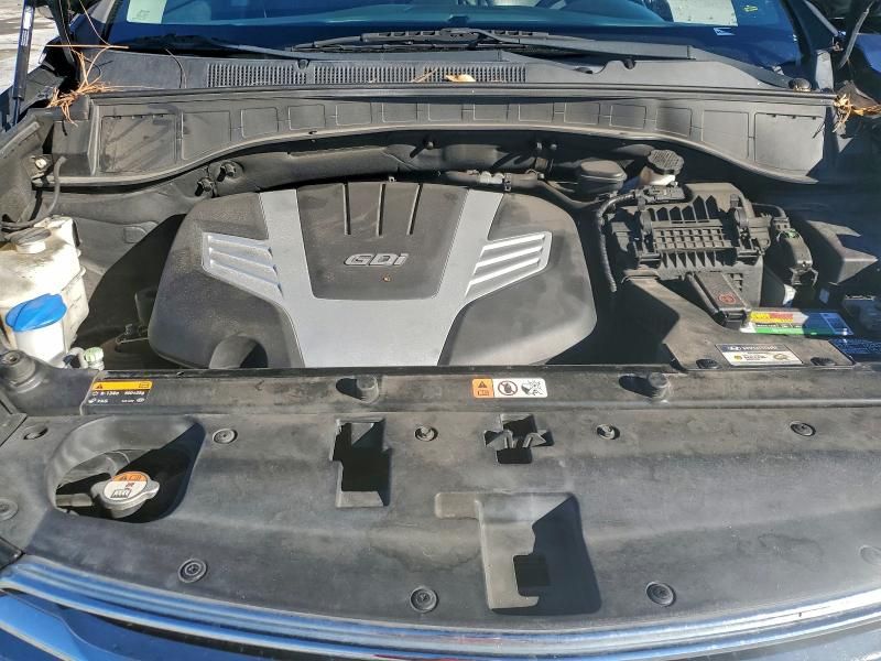 2013 Hyundai Santa fe gls