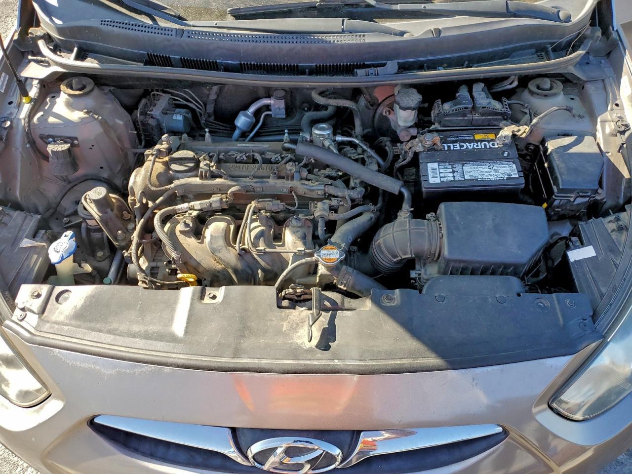 2012 Hyundai Accent gls